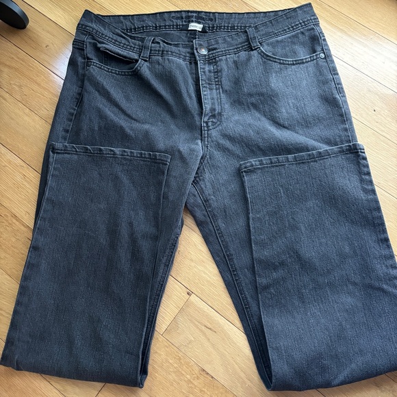 Macy’s Charter Club Straight Leg Dark Blue Jeans - Size 14 - Picture 3 of 11